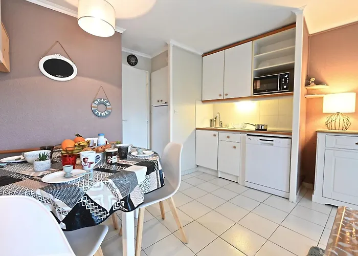 Le Belvedere - R8 327 By Interhome *