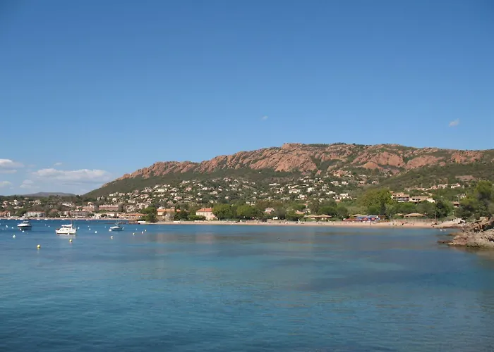 Le Belvedere - R8 327 By Interhome *