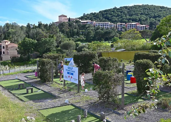 Le Belvedere - R8 327 By Interhome Saint-Raphaël