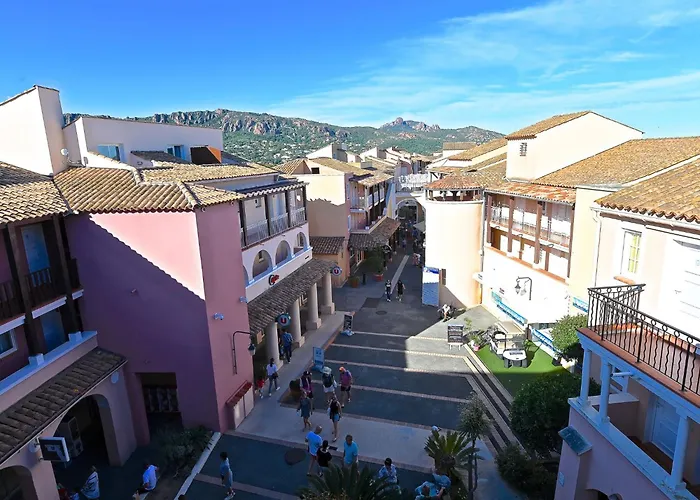 Le Belvedere - R8 327 By Interhome