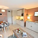 Le Belvedere - R8 327 By Interhome Apartment