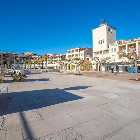 Le Belvedere - R8 327 By Interhome * Saint-Raphael (Var)