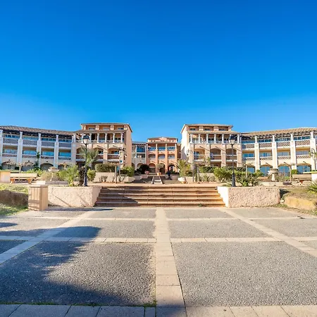 Apartment Le Belvedere - R8 327 By Interhome