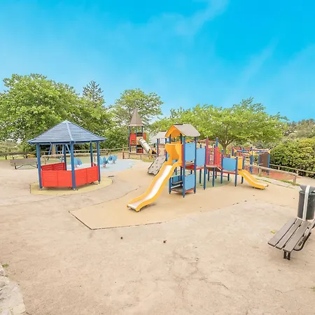 Apartment Le Belvedere - R8 327 By Interhome Saint-Raphael (Var)